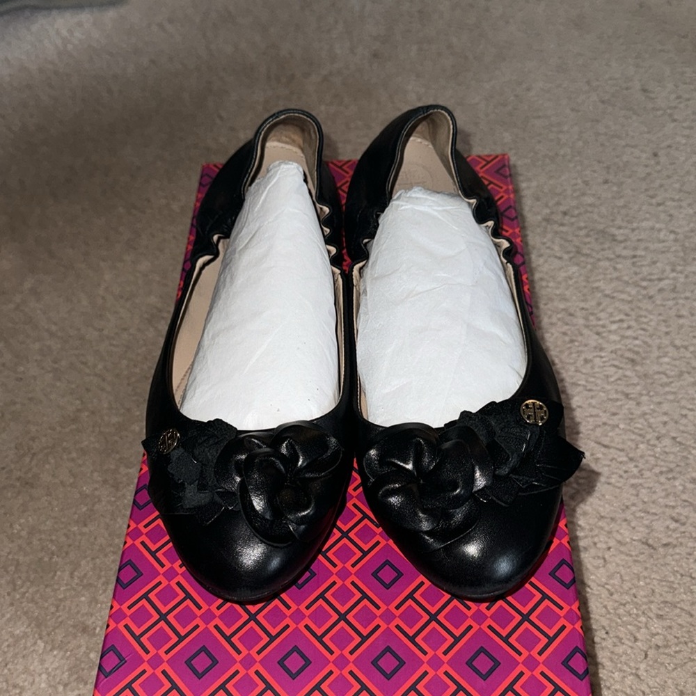 COPY - Tory Burch Blossom Ballet flat